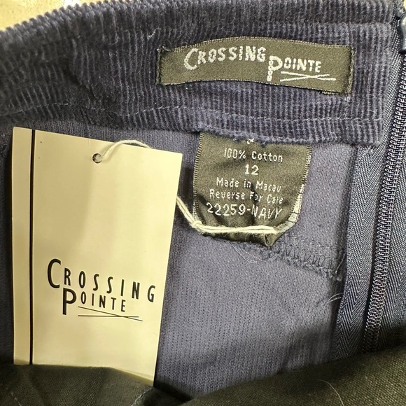 NWT - Navy corduroy skirt - sz 12 - Picture 3 of 4